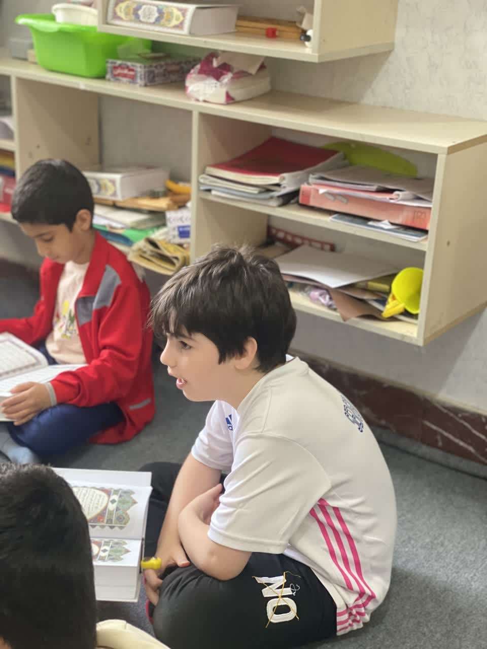  دبستان غیر دولتی پسرانه مصطفی